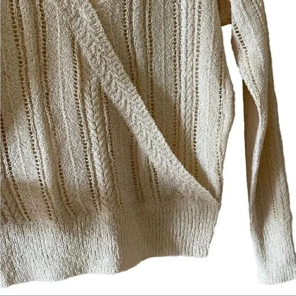 ASTR Faux Wrap V-neck Pointelle Knit Pullover Sweater in Beige Cream SZ XS - Picture 9 of 15